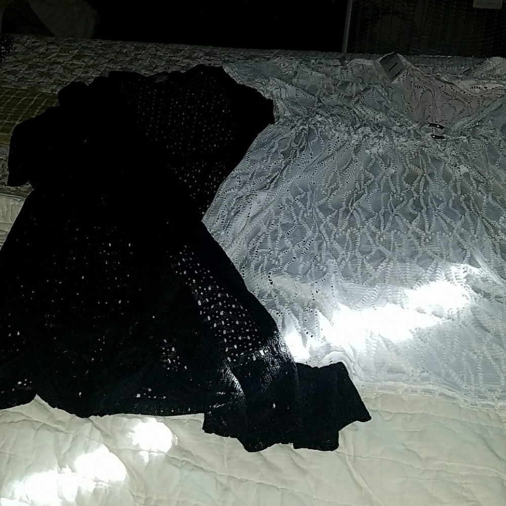 2 cover ups, one white ome black, xl